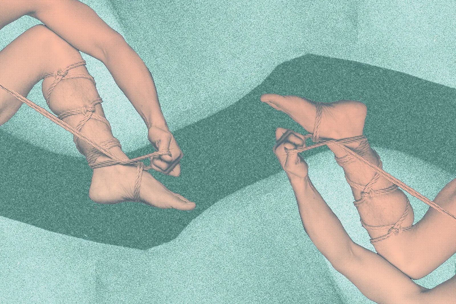 An abstract image of someone practicing shibari by tying their own leg against a green background.